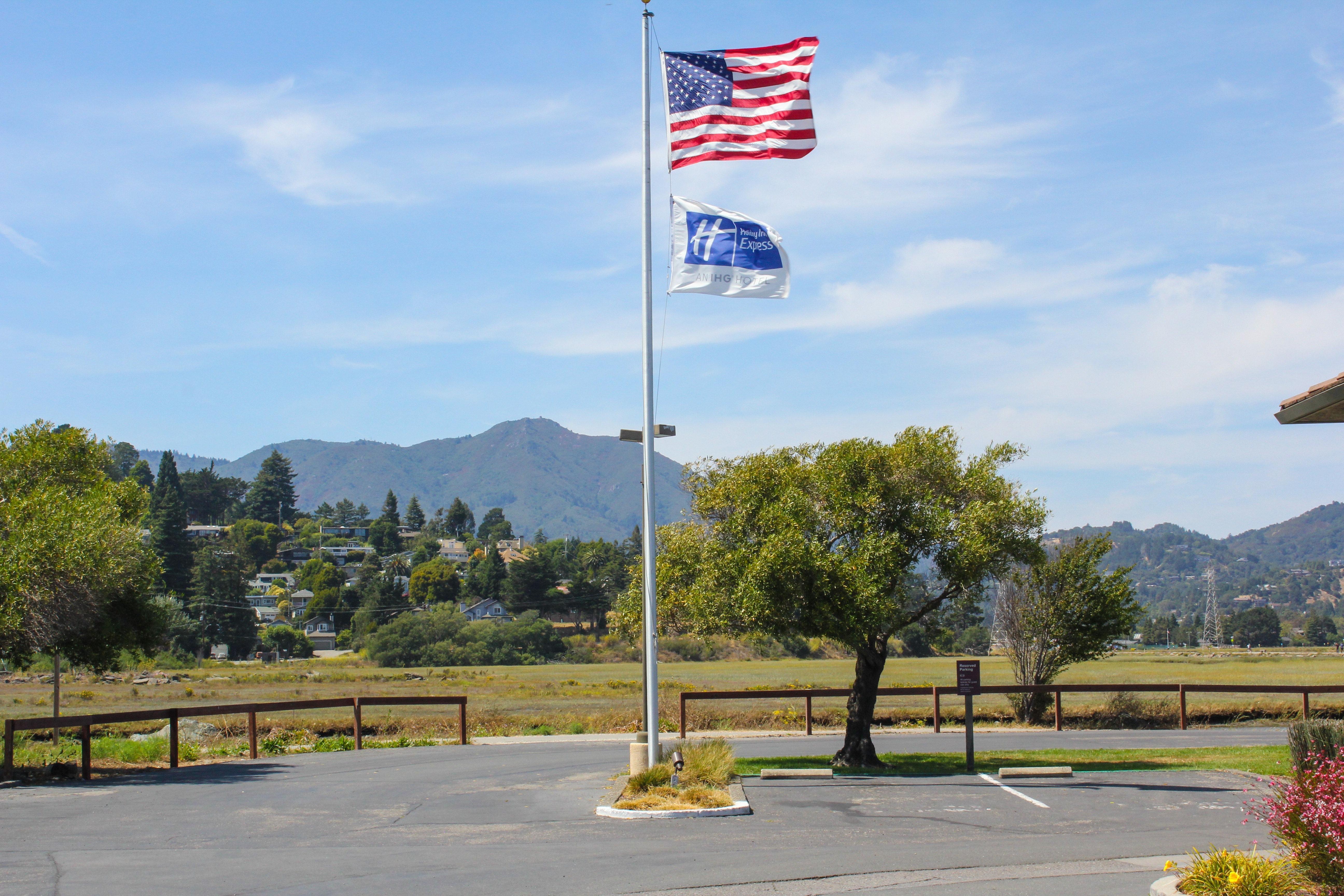 Holiday Inn Express Mill Valley San Francisco Area By Ihg Exterior foto